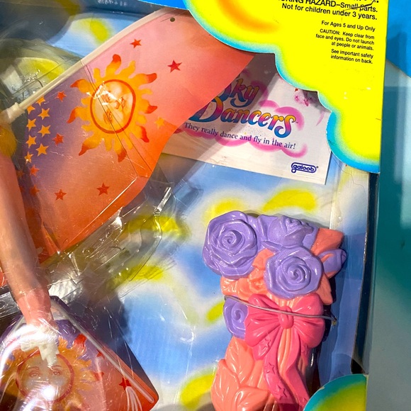 SKY DANCER VTG 1995 COLLECTIBLE FLYING PRINCESS WIND CHARMER IN ORIGINAL BOX - Picture 11 of 14